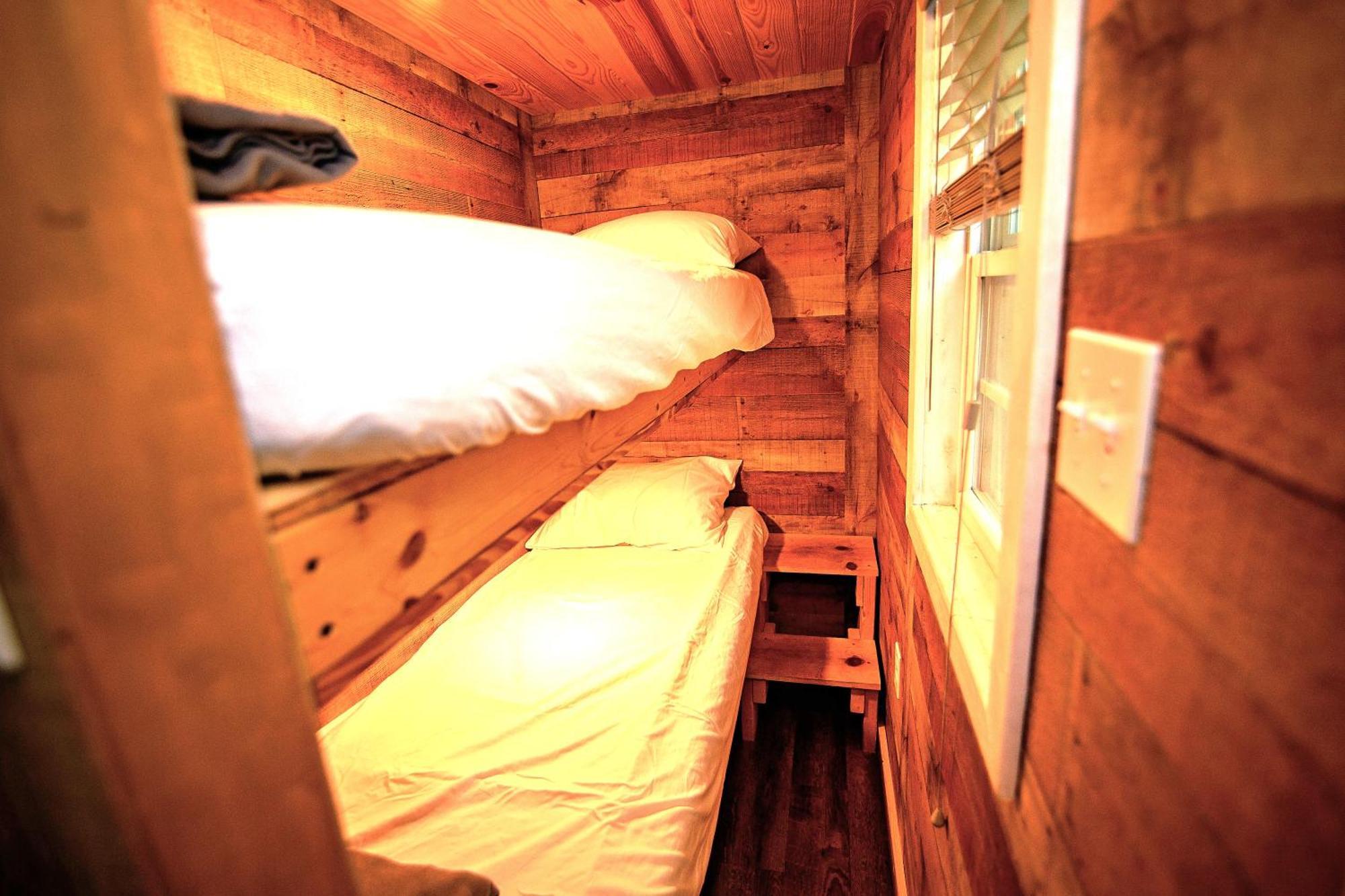 The Americana - Parker Creek Bend Cabins Murfreesboro Dış mekan fotoğraf